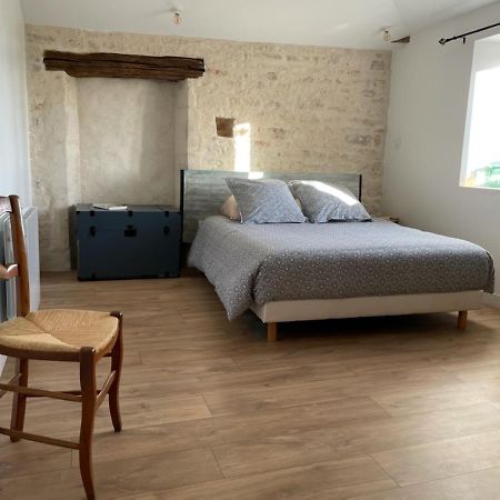 La Commanderie des Templiers Gîte 4 étoiles Saint-Etienne-de-Brillouet Esterno foto