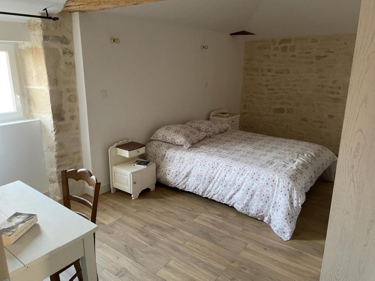 La Commanderie des Templiers Gîte 4 étoiles Saint-Etienne-de-Brillouet Esterno foto